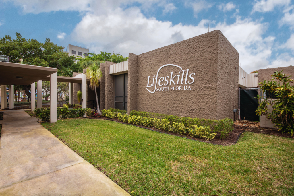 Odyssey BH Locations - Lifeskills Fort Lauderdale - Exterior