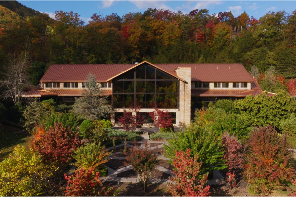 Odyssey BH Locations - PV Smoky Mountain Lodge - Exterior