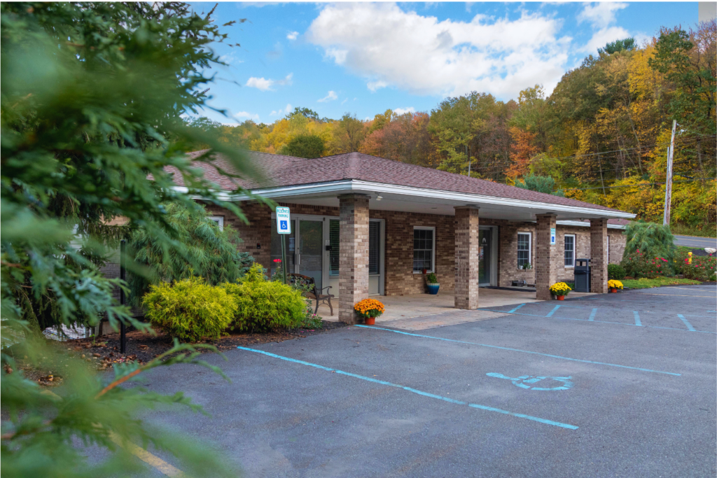 Odyssey BH Locations - STR Silver Pines - Exterior